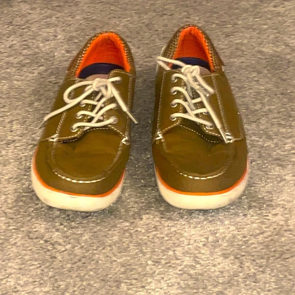 Bass Pro Shops Tan Boat Shoes Comfortable Lace-Up Design size 10